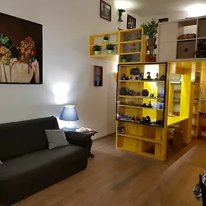 Graziella 27 Appartamento Napoli